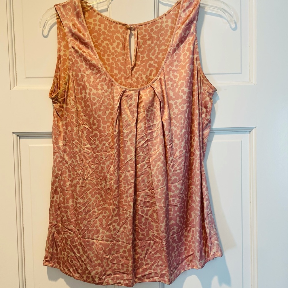 🛍3/$20🛍Pink/cream sleeveless silk blouse